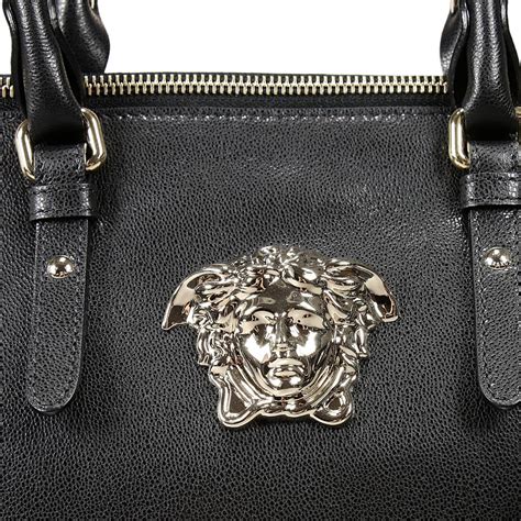 versace bolsa de valores|versace mx perfil.